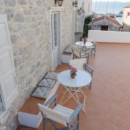 Astraea * Hydra (Saronic Islands)